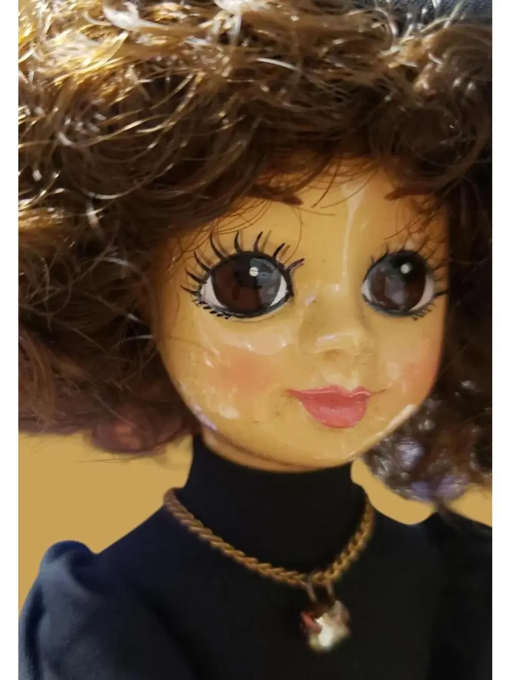 Vintage Halloween Brinn’s Musical Calendar Miss Doll, 1986 w/ Tags Music Box